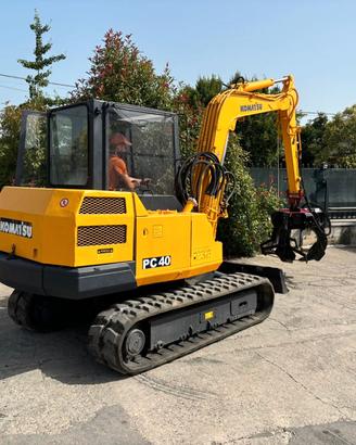 E189 ESCAVATORE KOMATSU PC40