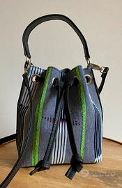 Borsetta artigianale