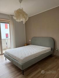 Letto matrimoniale Ikea