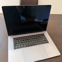 Macbook pro 2019 15 pollici con touch bar