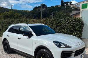 Porsche Cayenne Hybrid