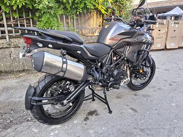 PROMO BENELLI TRK 502 X GRIGIO BICILINDRICA