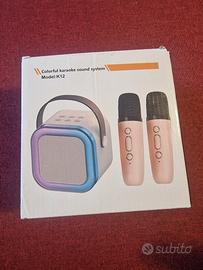 Set Karaoke – 2 Microfoni + Speaker con luci LED (