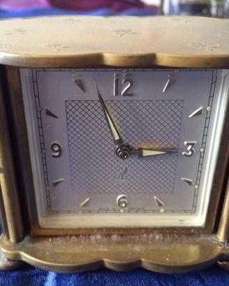 Orologio JAZ con porte a scomparsa