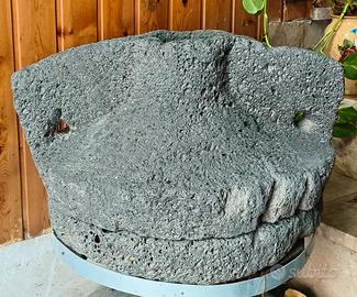 mola sarda in pietra 