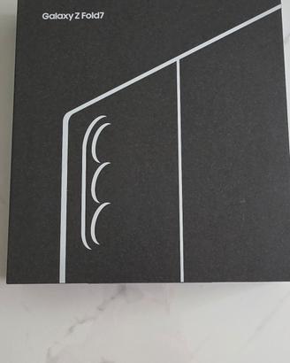 SAMSUNG GALAXY Z FOLD 7