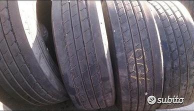 Gomme usate 385 65 22.5 dunlop