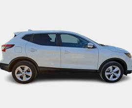 NISSAN QASHQAI 1.6 dCi 130 2WD Business Autom.