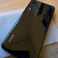 HUAWEI P20 PRO 2018 con SISTEMA OPERATIVO ANDROID