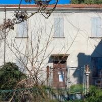 Villa da ristrutturare