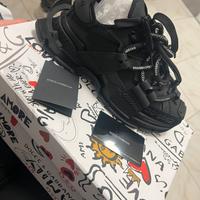 Scarpe nuove mai usate