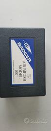 Aerografo di precisione Badger Model 100 LG -