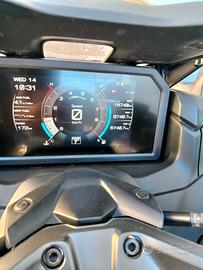 Scooter Tmax