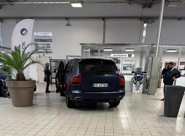 Porsche Cayenne 3.0