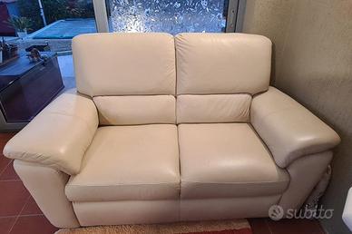 divano 2 posti in vera pelle