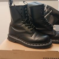 Dr Martens AirWair N. 36