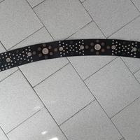 cintura artigianale nera con borchie 100x7,5