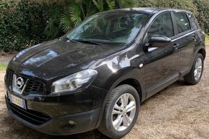 Suv Nissan Qashqai Almera 2010