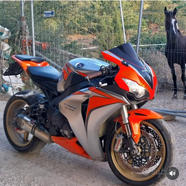 Honda cbr 1000rr