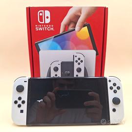 Nintendo Switch OLED Bianca 64GB Box Accessori
