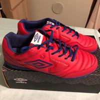Scarpe Nuove Umbro per calcetto indoor 42 - 42.5
