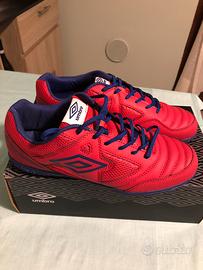 Scarpe Nuove Umbro per calcetto indoor 42 - 42.5