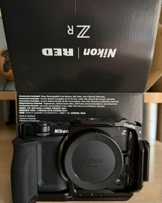 Nikon ZR 6K Full Frame+SmallRig Cage + Garanzia EU