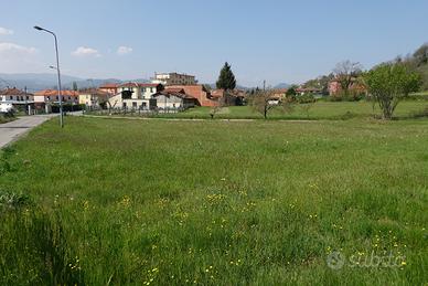 Vendita terreni edificabili indice 0,8
