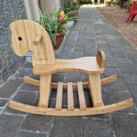 Dondolo cavallo