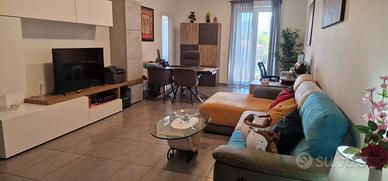 Appartamento di 160 m² con 5 locali e box auto dop