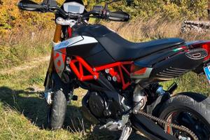 Aprilia doraoduro 900 a2 