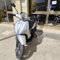 Piaggio Beverly 300