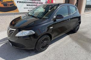 LANCIA Ypsilon 1.2 69 CV 5p. GPL Ecochic Silver MO