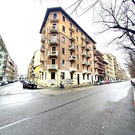 3 LOCALI A TORINO