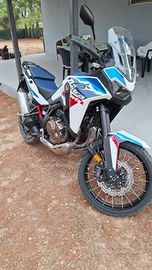Honda Africa twin L3 km 8500 anno 2024