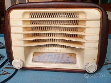 radio vintage Telefunken Mignonette Baby 1953