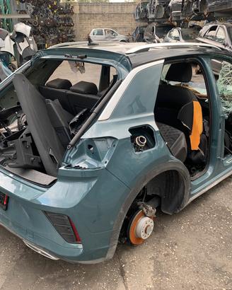 RICAMBI VOLKSWAGEN T ROC ANNO:2023