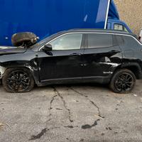 Jeep Compass 1.3 turbo Limited. Elettrica/Benzina.