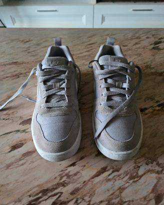 Scarpe Nike n. 38