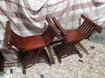 2 sedie Savonarola senza schienale euro 20