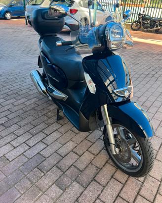 Aprilia Scarabeo 500 light