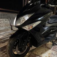 Yamaha tmax 500
