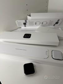 Apple watch series 6 cellular 40 mm silver