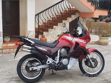 Honda Transalp 660V