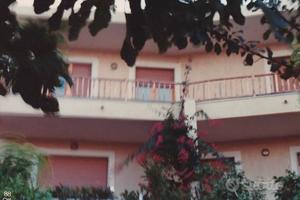 Grande appartamento con vista mare