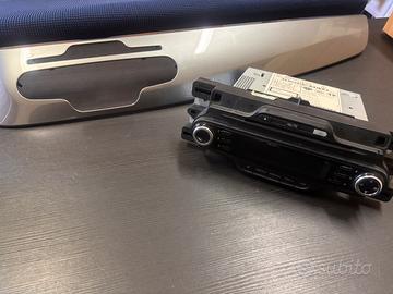 Autoradio + plancia alfa romeo giulietta