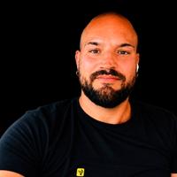 Operaio/Impiegato 34 anni Serio