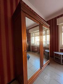 Armadio in stile liberty