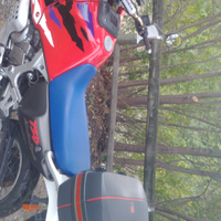 Honda africa twin 750