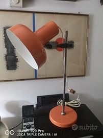 LAMPADA ARANCIONE ANNI 70